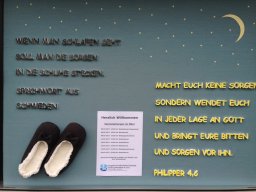 Unser Schaukasten vor der Kirche &raquo; 2017